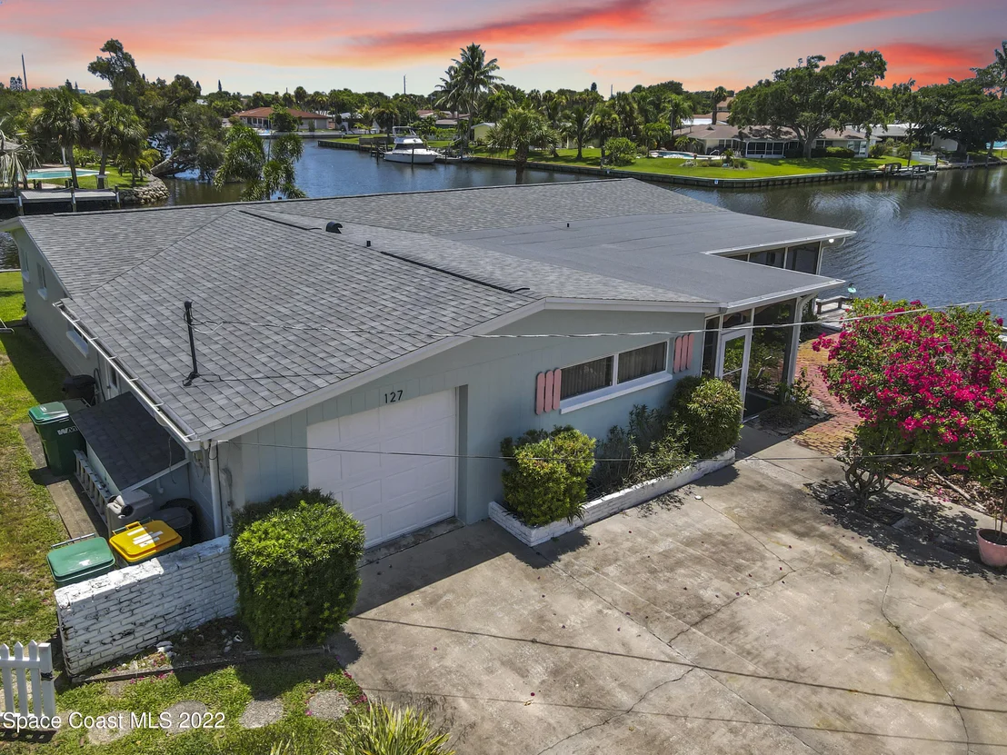 Photo of 127 Chipola Road