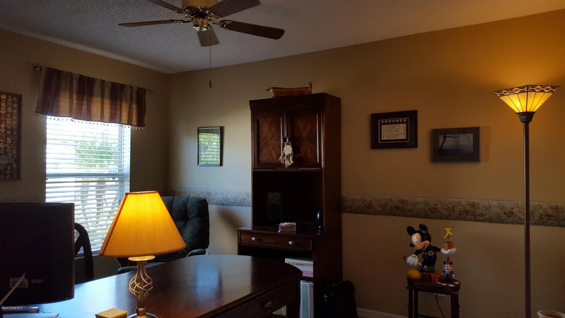 Photo of 2259 Cogan Drive SE