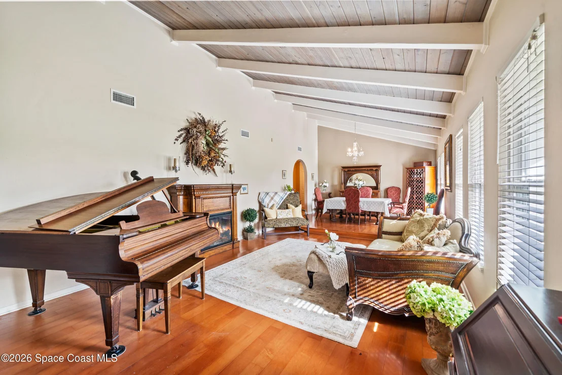 Photo of 2405 Brookside Drive