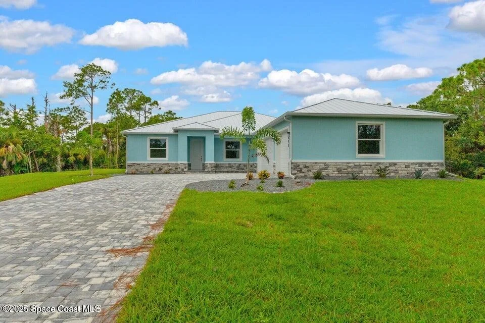 Photo of 3720 3rd Avenue Avenue