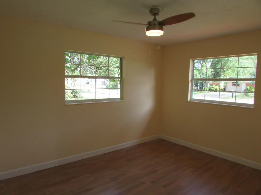 Photo of 975 Miracle Way