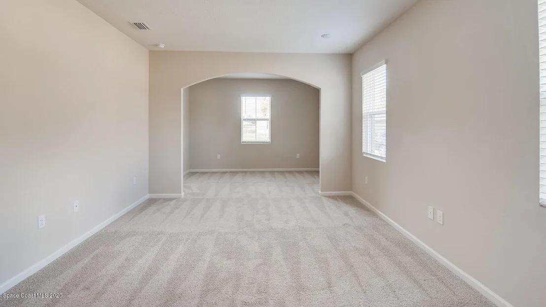 Photo of 320 Wiregrass Avenue