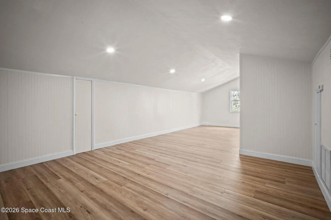 Photo of 1576 Grandview Way