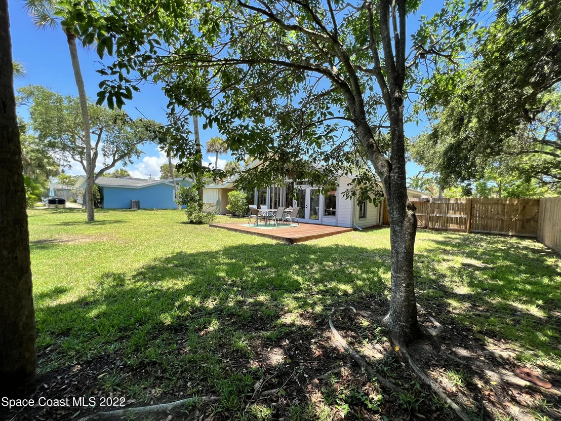 Photo of 142 Antigua Drive