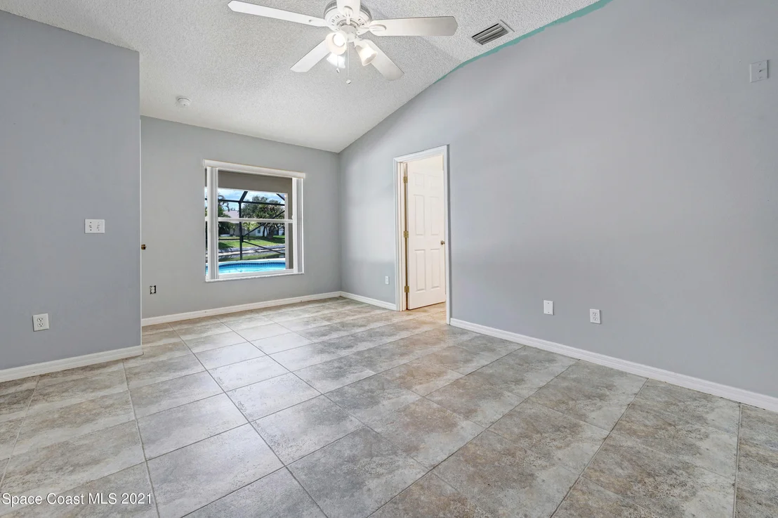 Photo of 2560 Stratford Pointe Drive
