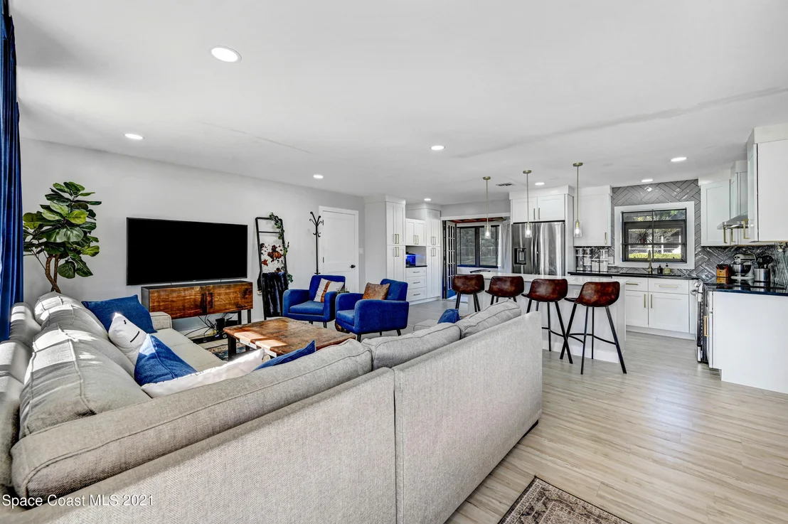 Photo of 128 Bluff Terrace