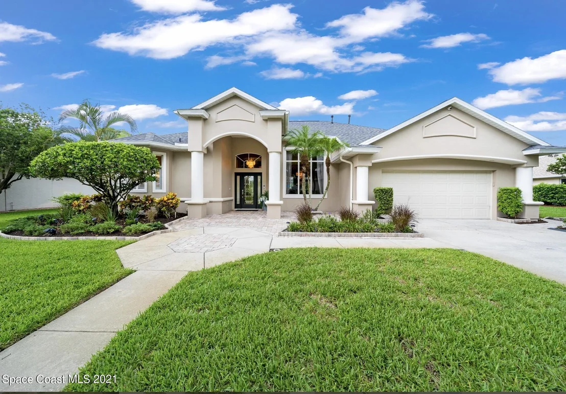Photo of 5791 Herons Landing Drive