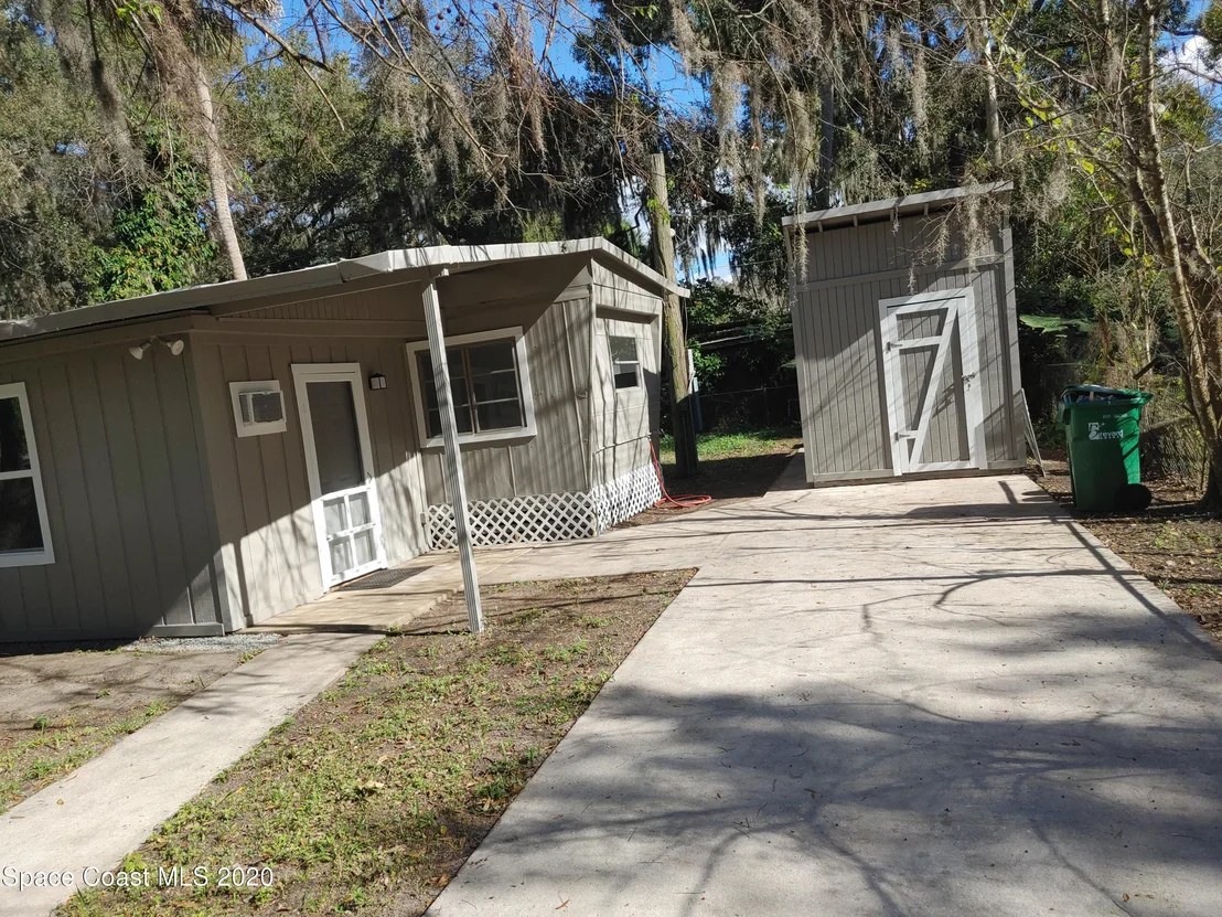 Photo of 2447 Wildwood Drive