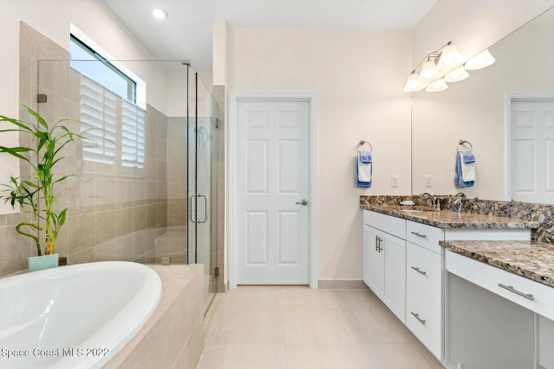 Photo of 1645 Willows Square