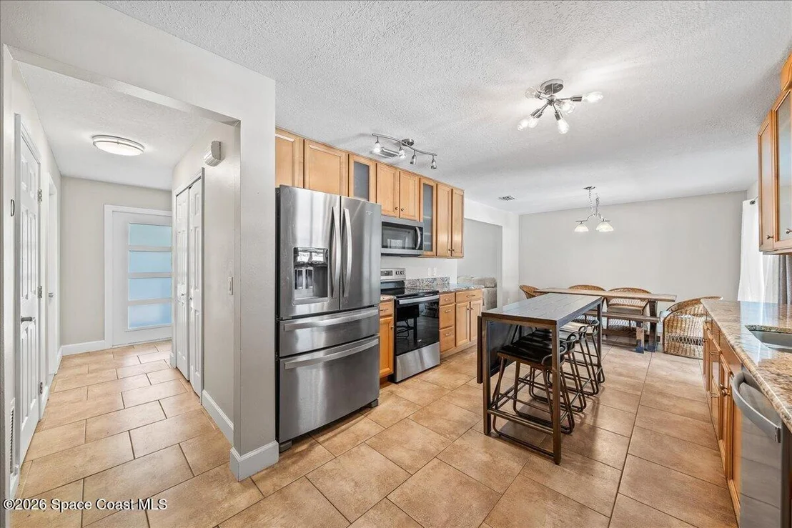 Photo of 2320 Abalone Avenue