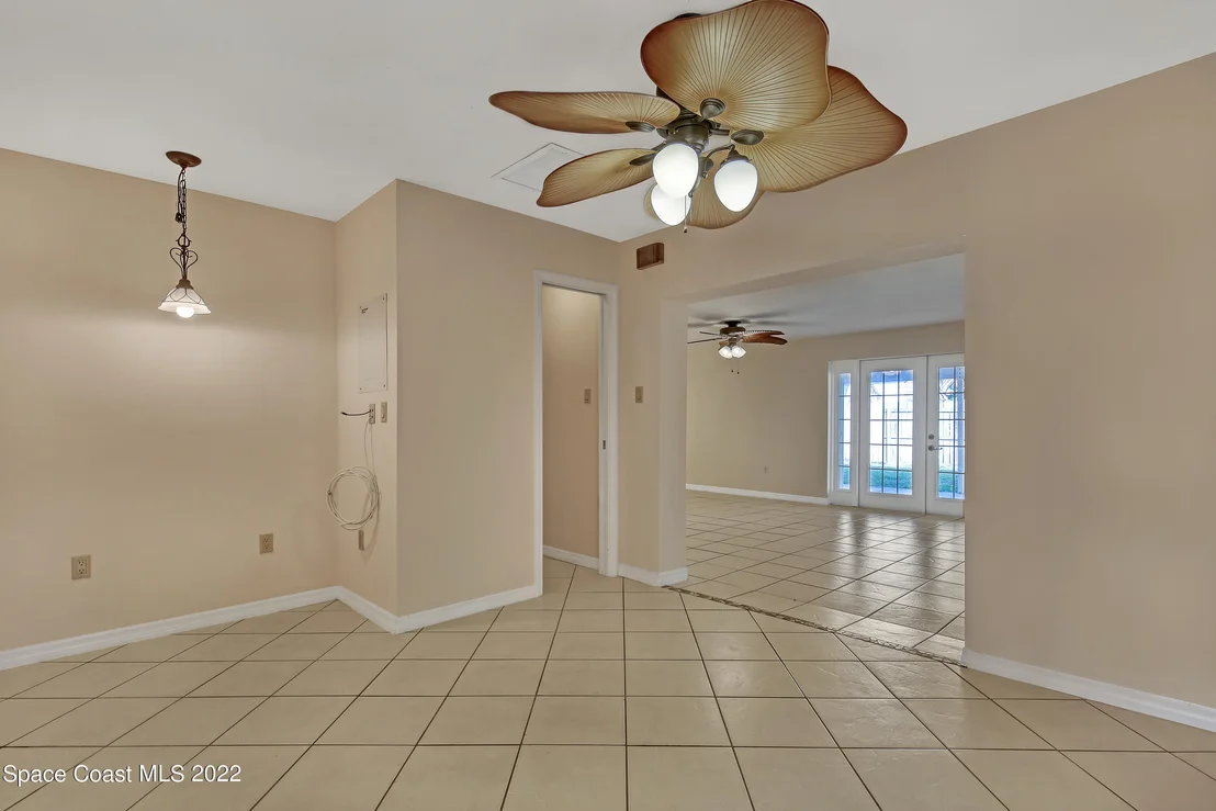Photo of 185 Herron Drive
