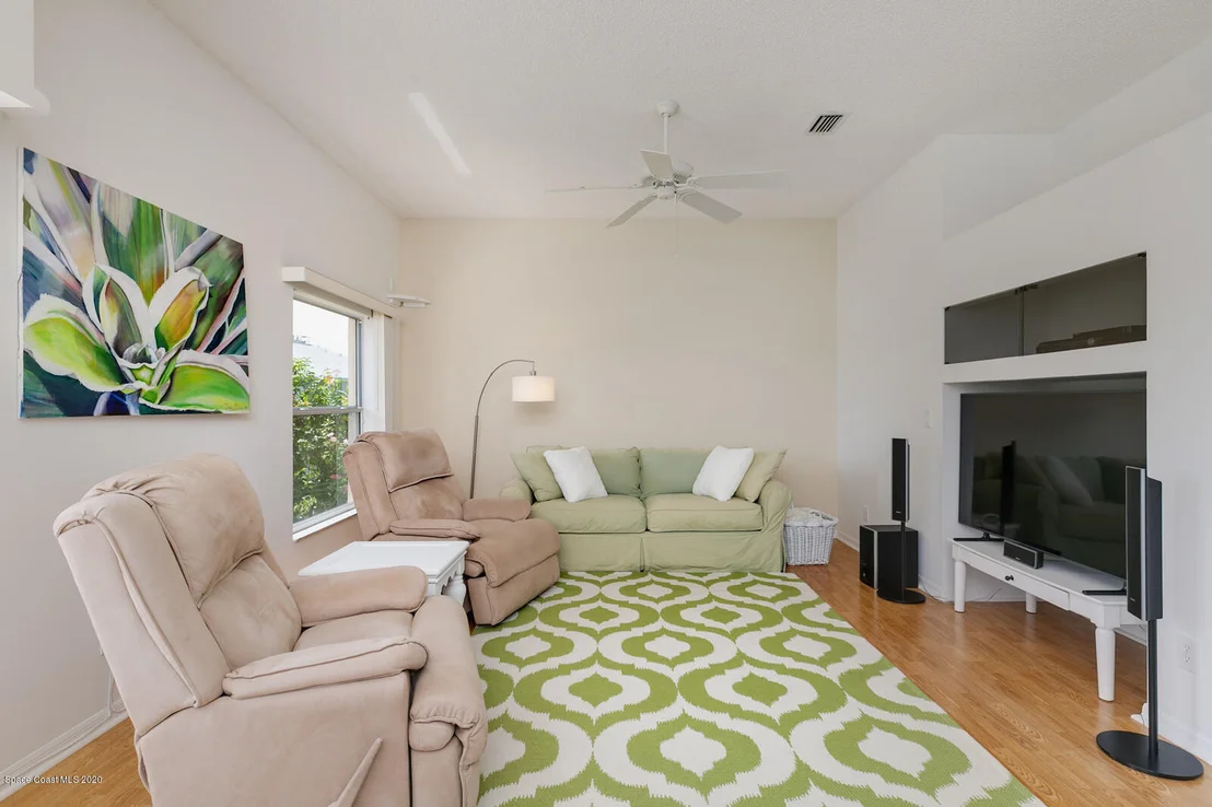 Photo of 4060 Long Leaf Drive