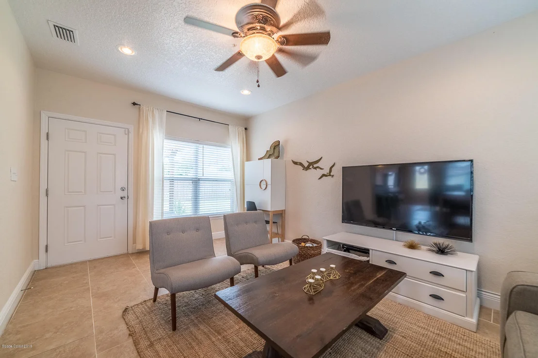 Photo of 280 Albatross Drive