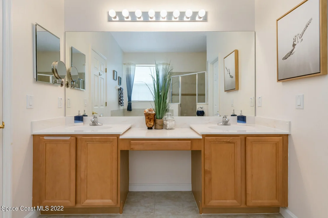 Photo of 336 Abernathy Circle