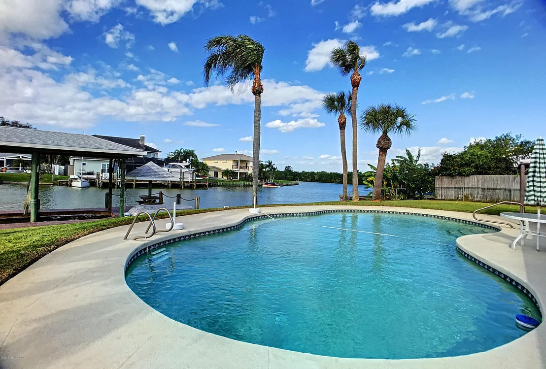 Photo of 52 Crystal River Drive