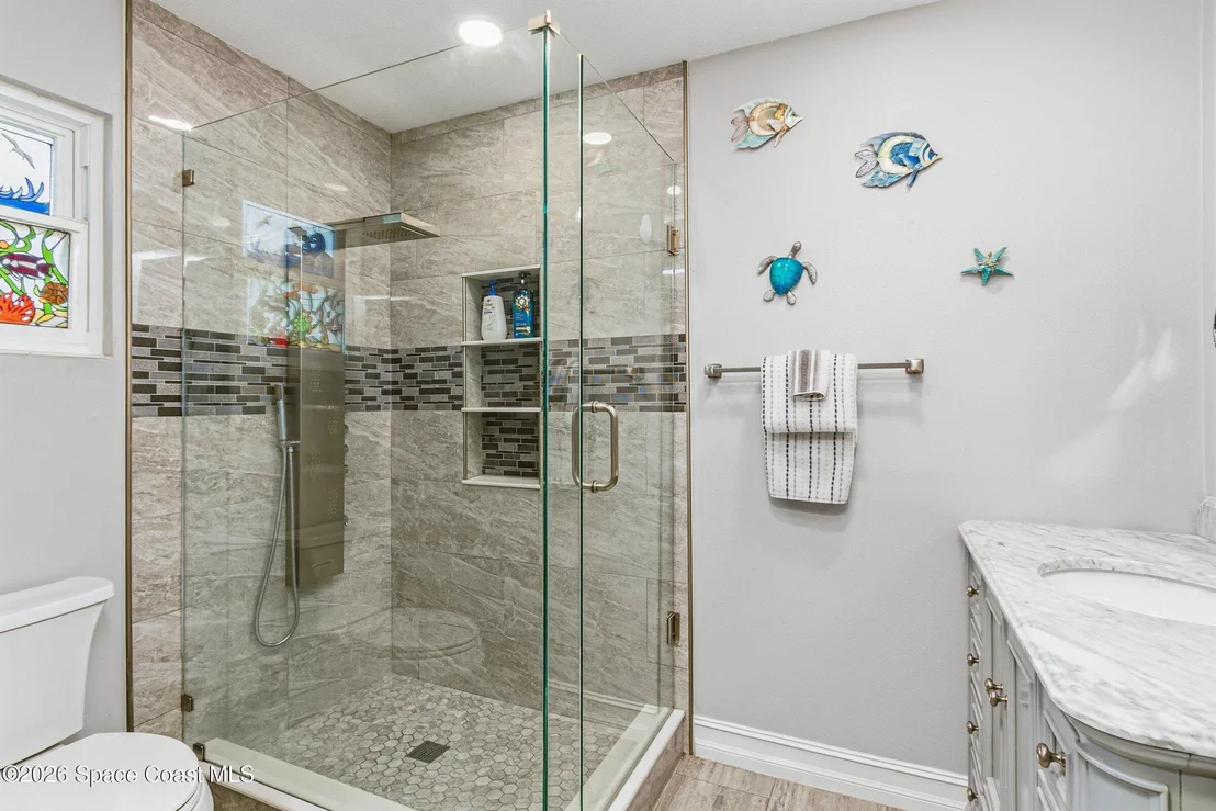Photo of 413 Orlov Road NW