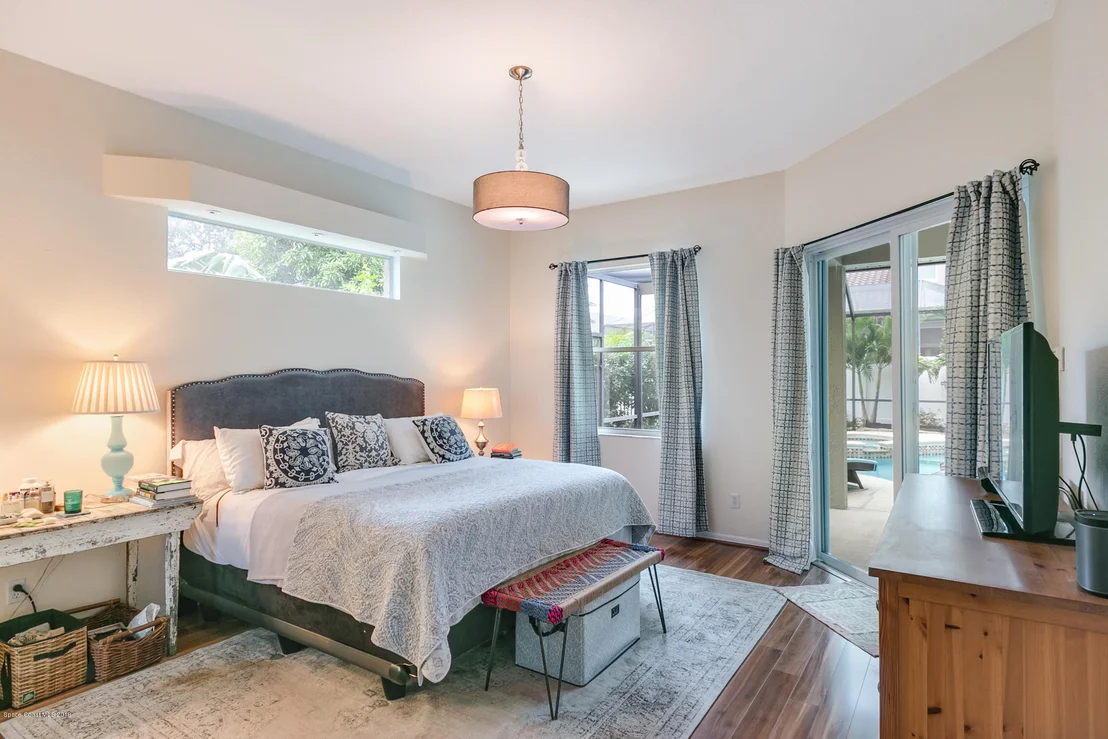 Photo of 6017 Arlington Circle
