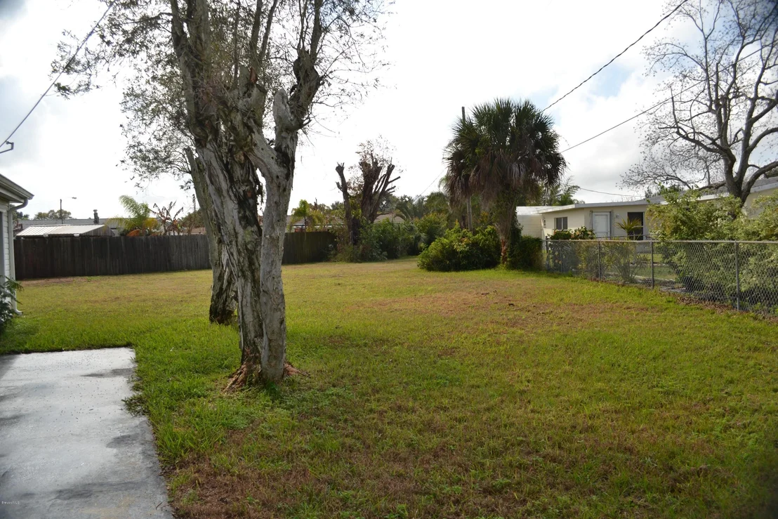 Photo of 1815 S Dodge Circle