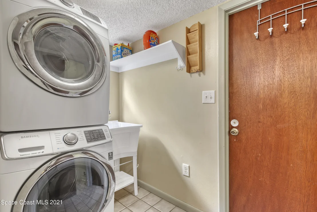 Photo of 2502 Meadow Lane