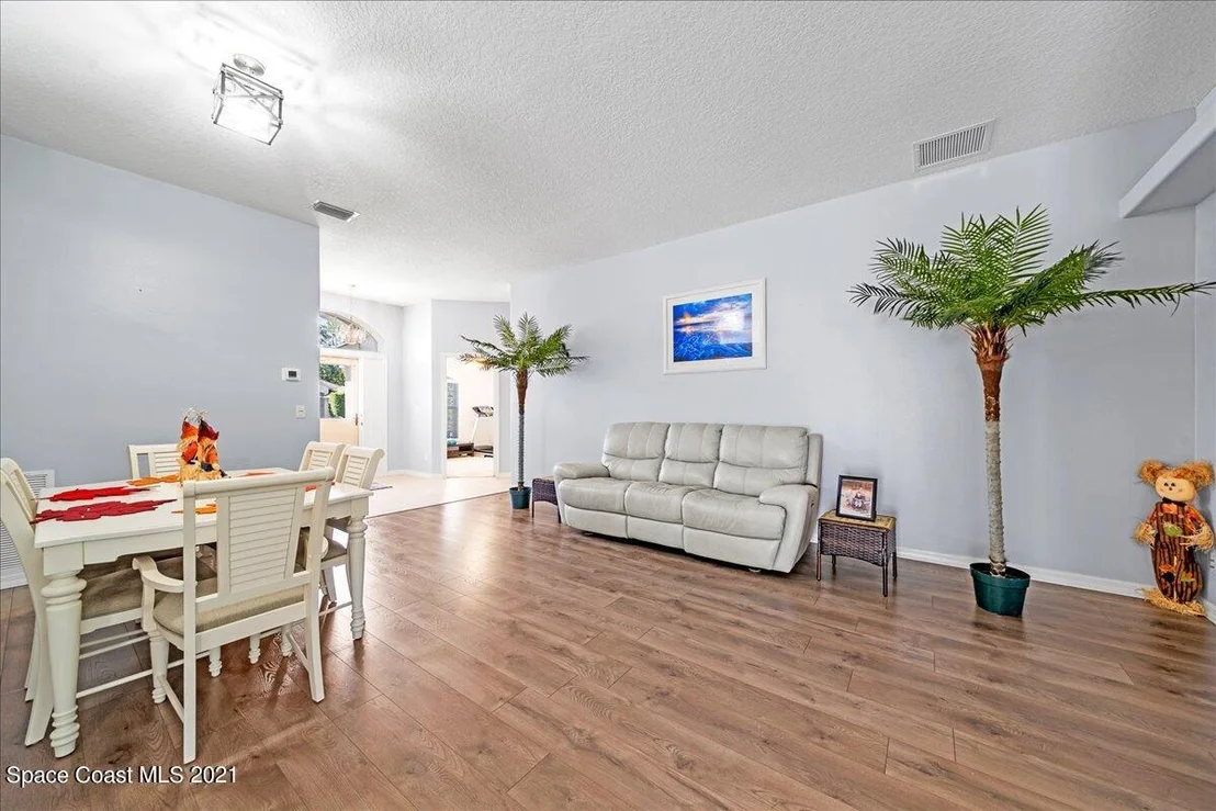 Photo of 2340 Stratford Pointe Drive