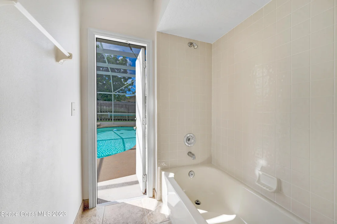 Photo of 2634 Lowell Circle