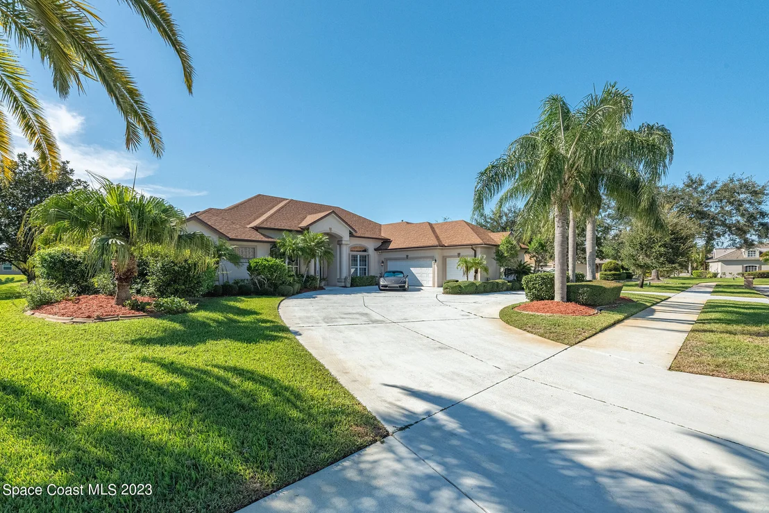 Photo of 1061 Stratford Place
