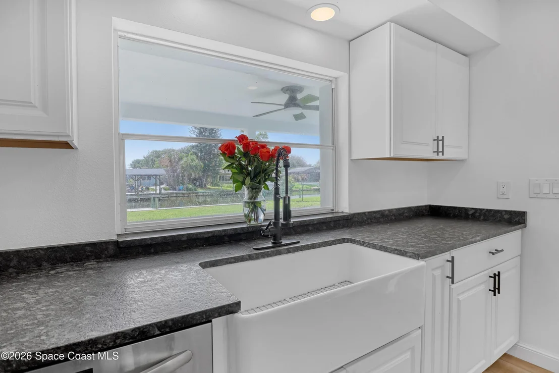 Photo of 34 Westview Lane