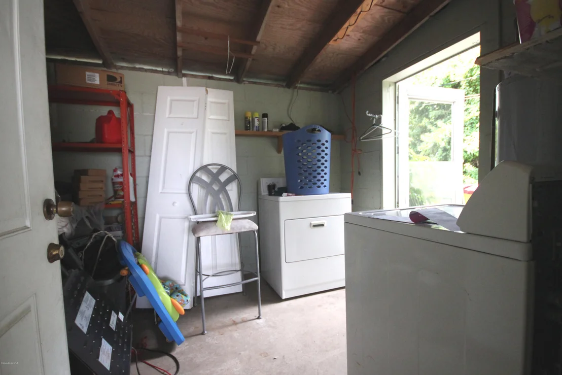 Photo of 1037 Cable Lane NE