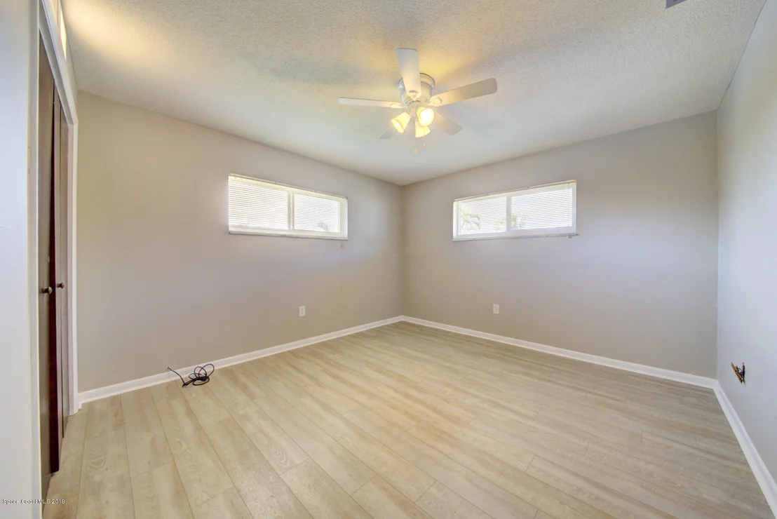 Photo of 343 Dorset Drive
