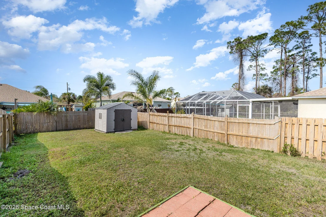 Photo of 6480 Annapolis Street