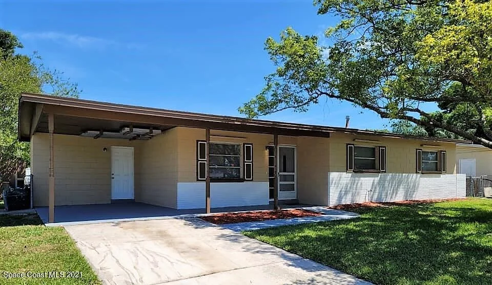 Photo of 1016 Regalia Drive