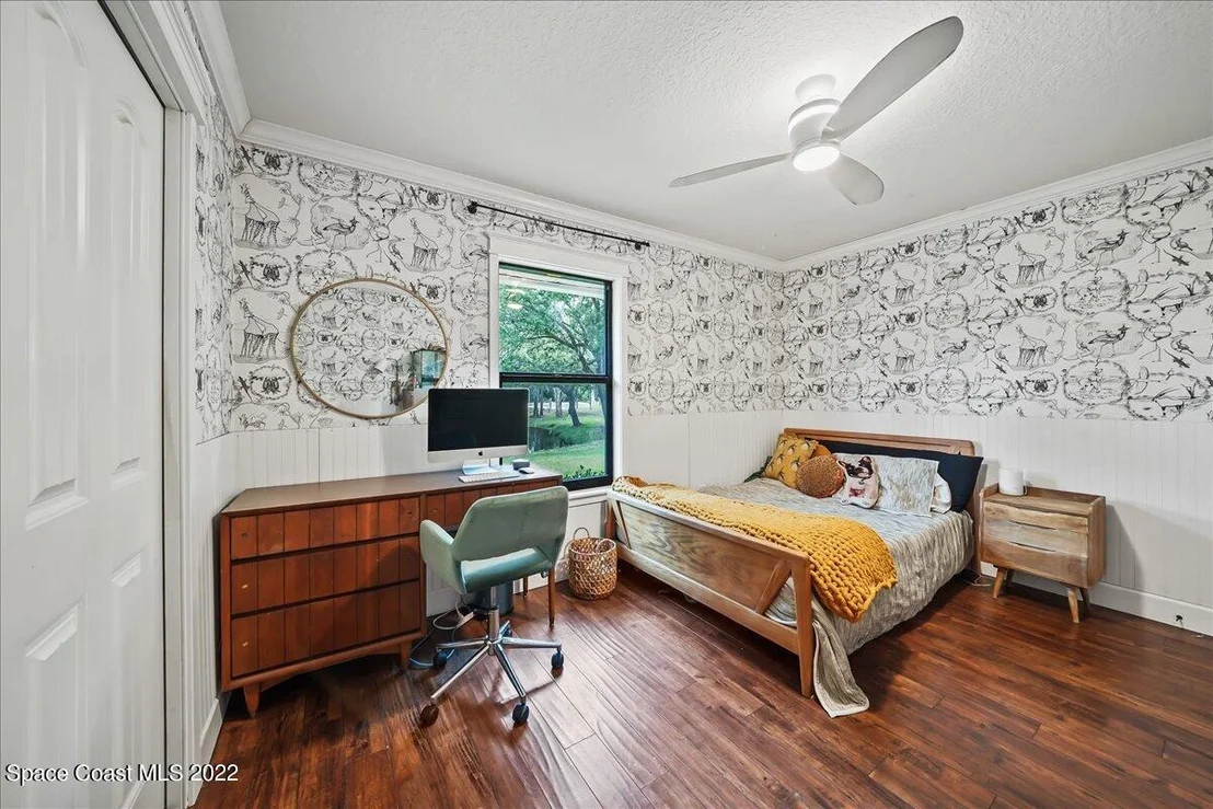 Photo of 3385 Grant Road