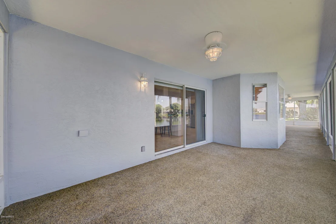 Photo of 2084 Lionel Drive