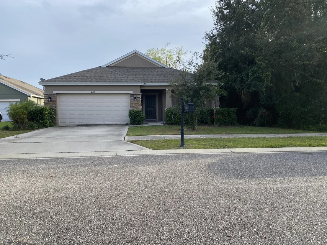 Photo of 2485 Falcon Lane