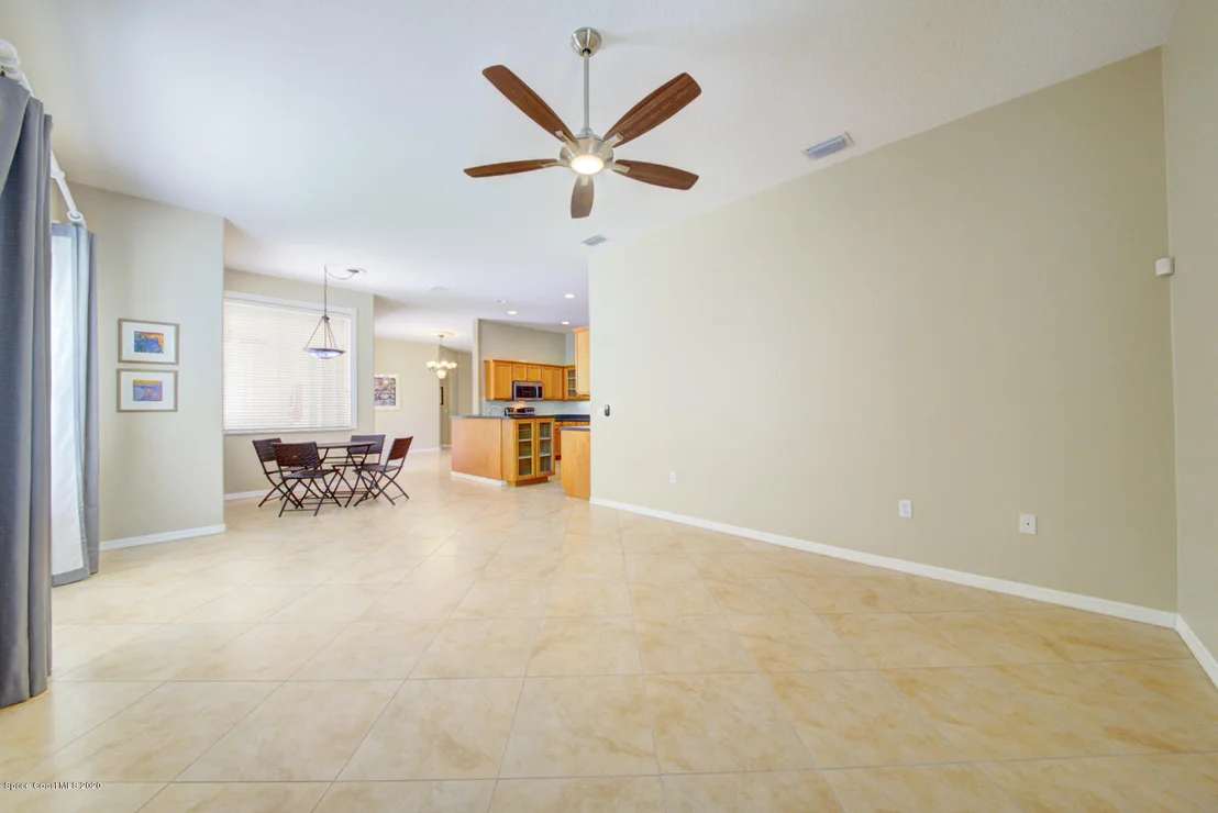 Photo of 4698 Alamanda Drive