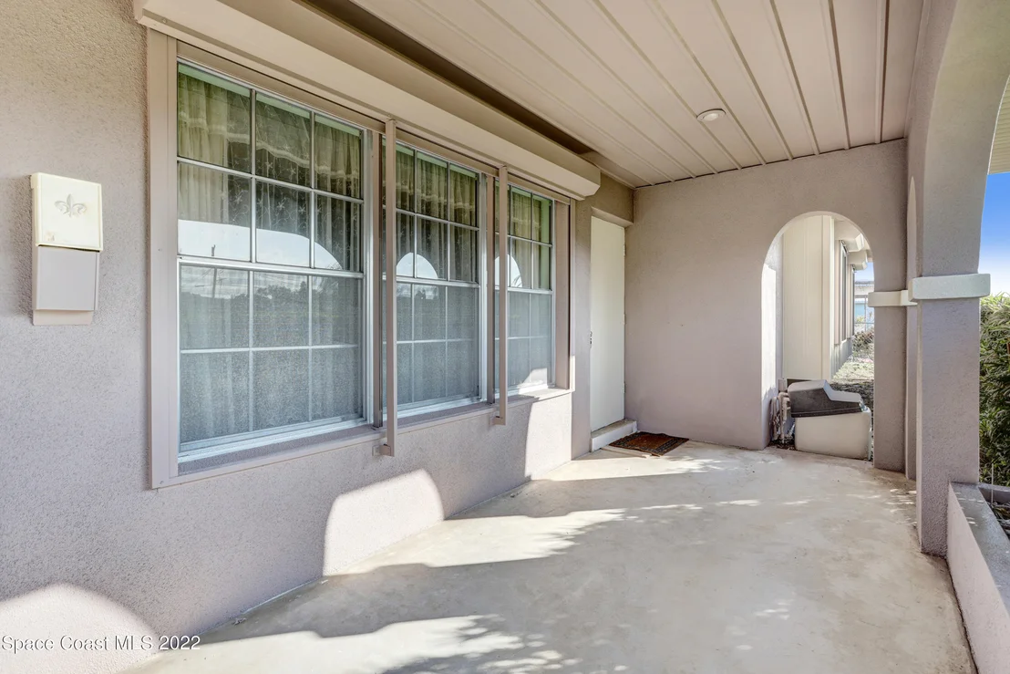 Photo of 773 Angle Street NE
