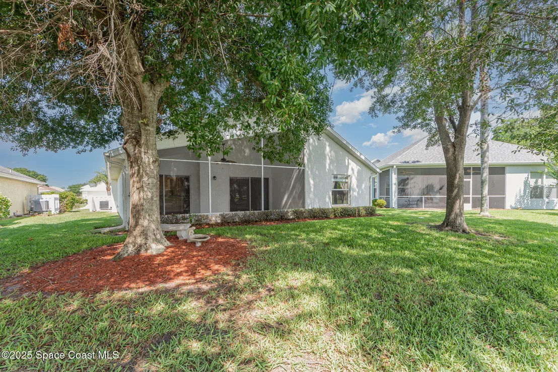 Photo of 2597 Addington Circle
