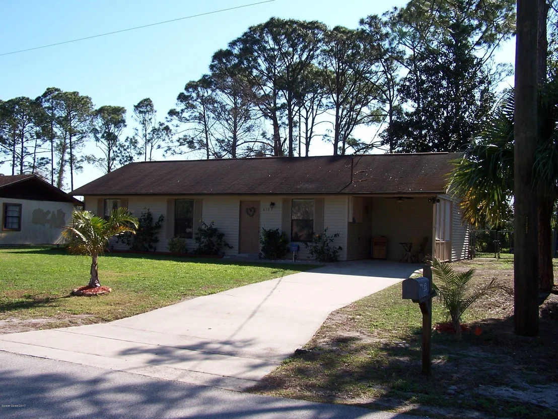 Photo of 6383 Hudson Road