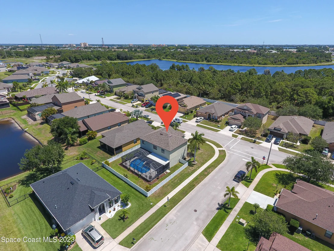Photo of 1201 Serengeti Way