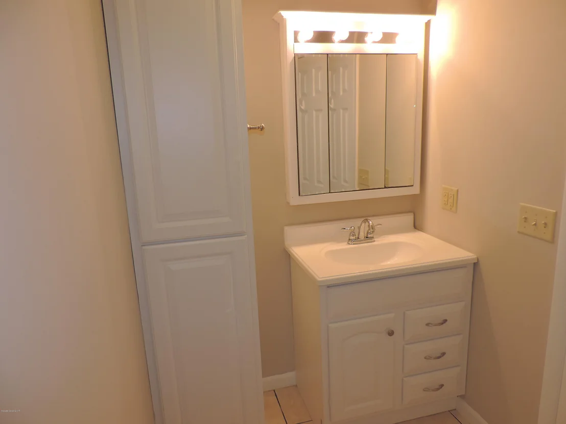 Photo of 930 Grant Road