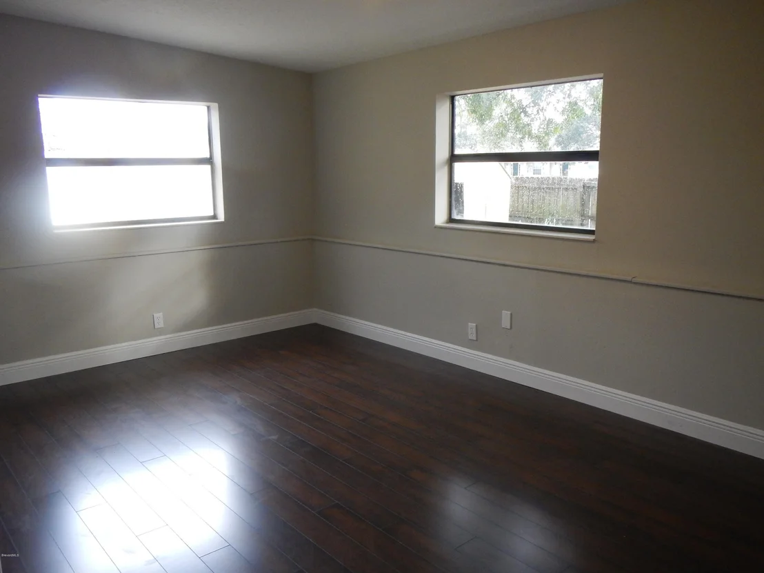 Photo of 2445 Sadler Lane