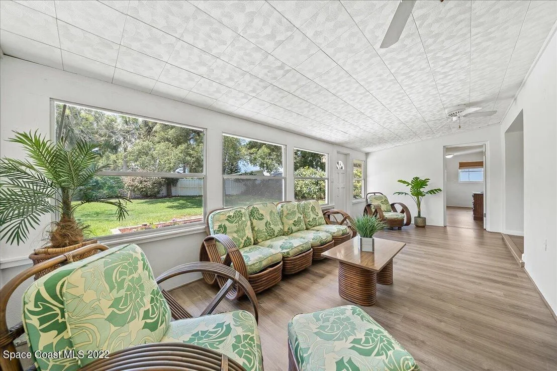 Photo of 453 Dolphin Street