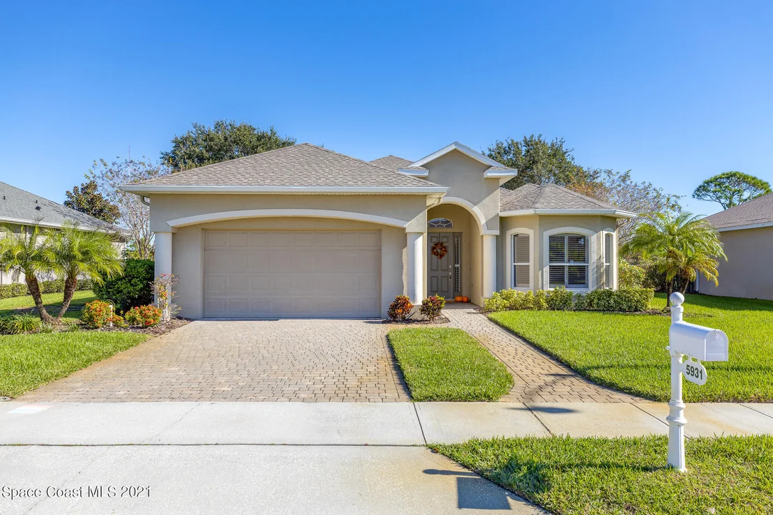 Photo of 5931 Herons Landing Drive