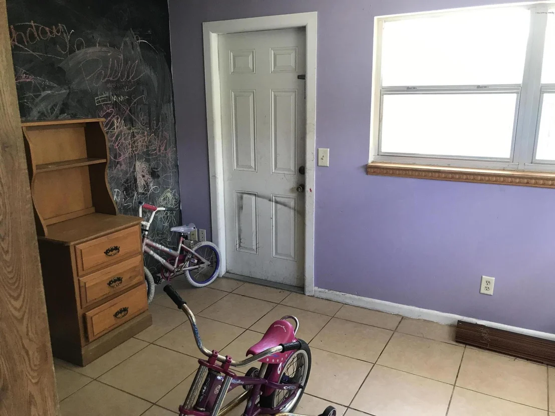 Photo of 1419 Floyd Drive