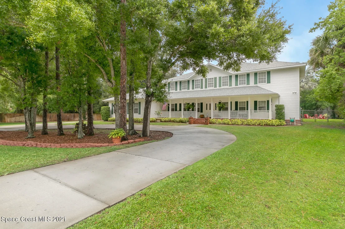 Photo of 2205 Pine Meadow Avenue