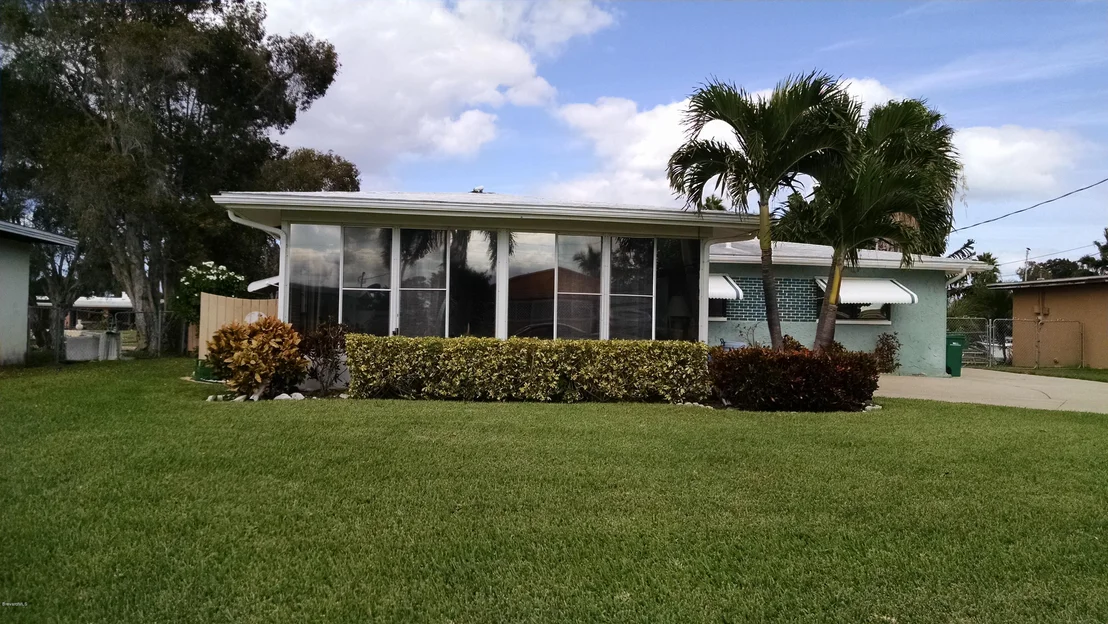 Photo of 342 Angelo Lane