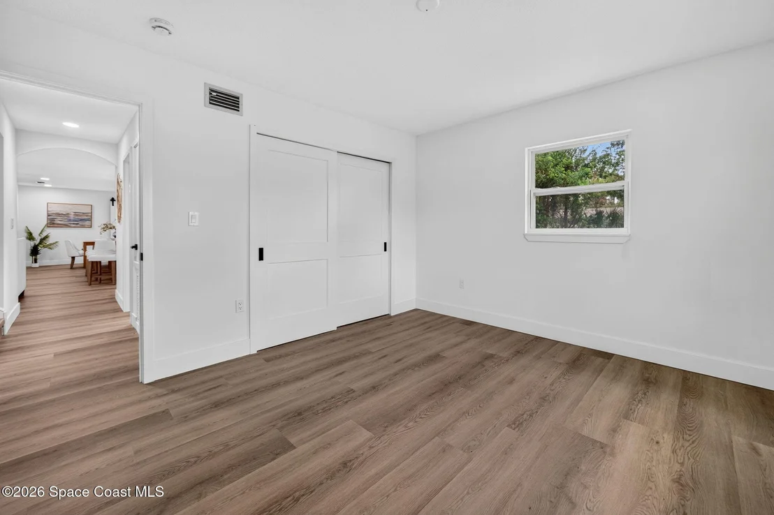 Photo of 3480 Milwaukee Avenue