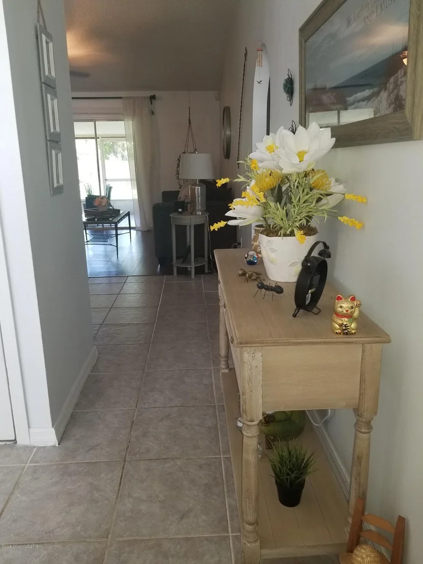 Photo of 5095 Carter Street