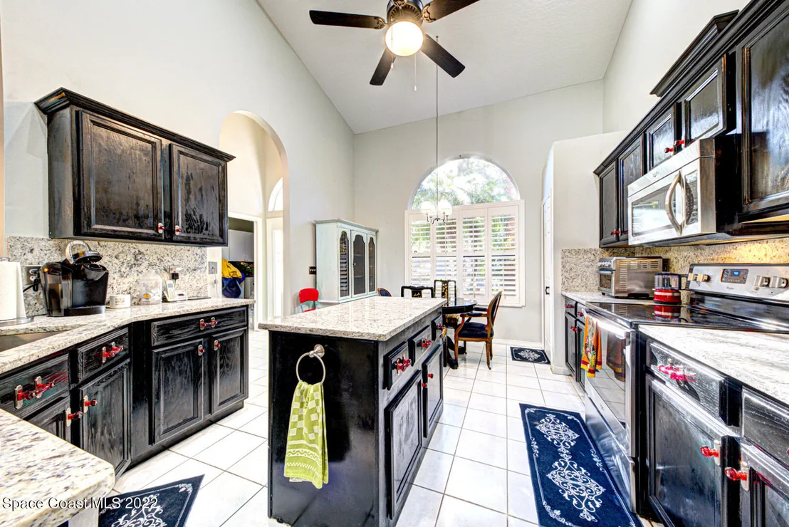 Photo of 966 Osprey Drive