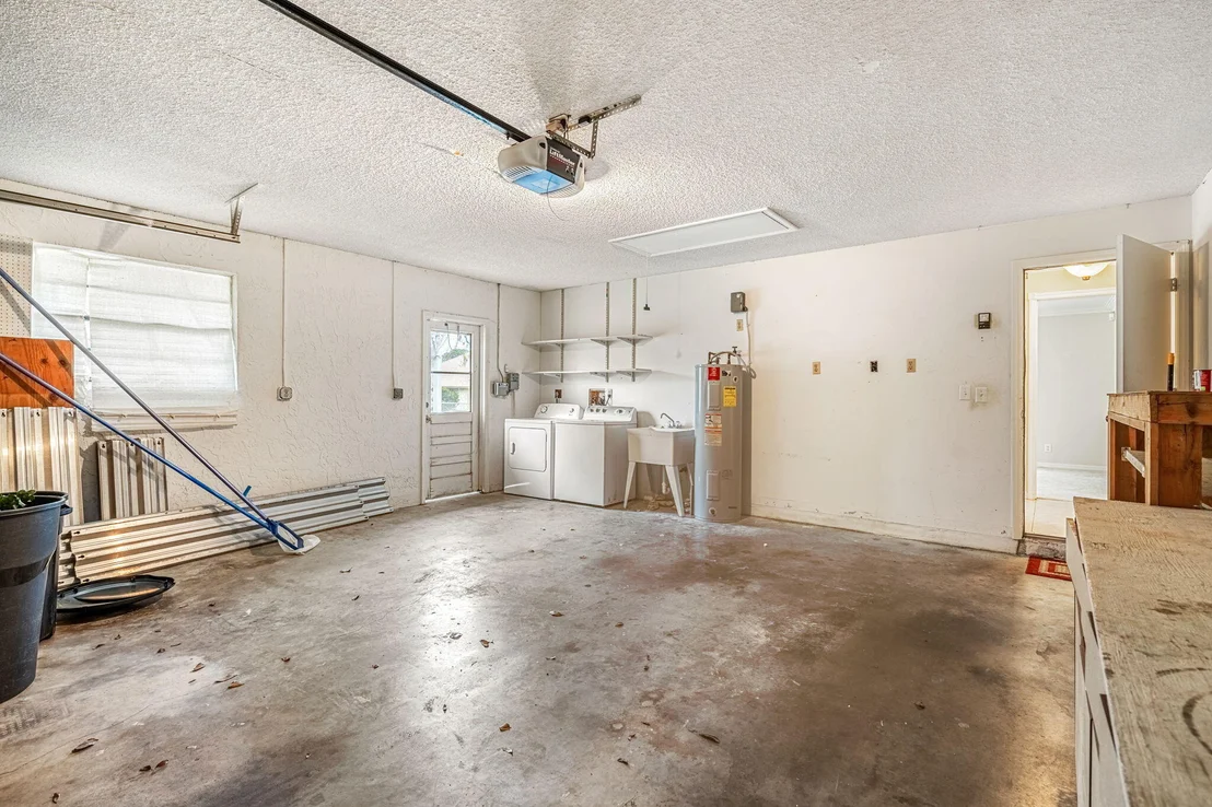 Photo of 1645 Figtree Drive